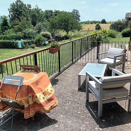 Hotel Au Bonheur Du Cedre Saint-Lattier Zewnętrze zdjęcie